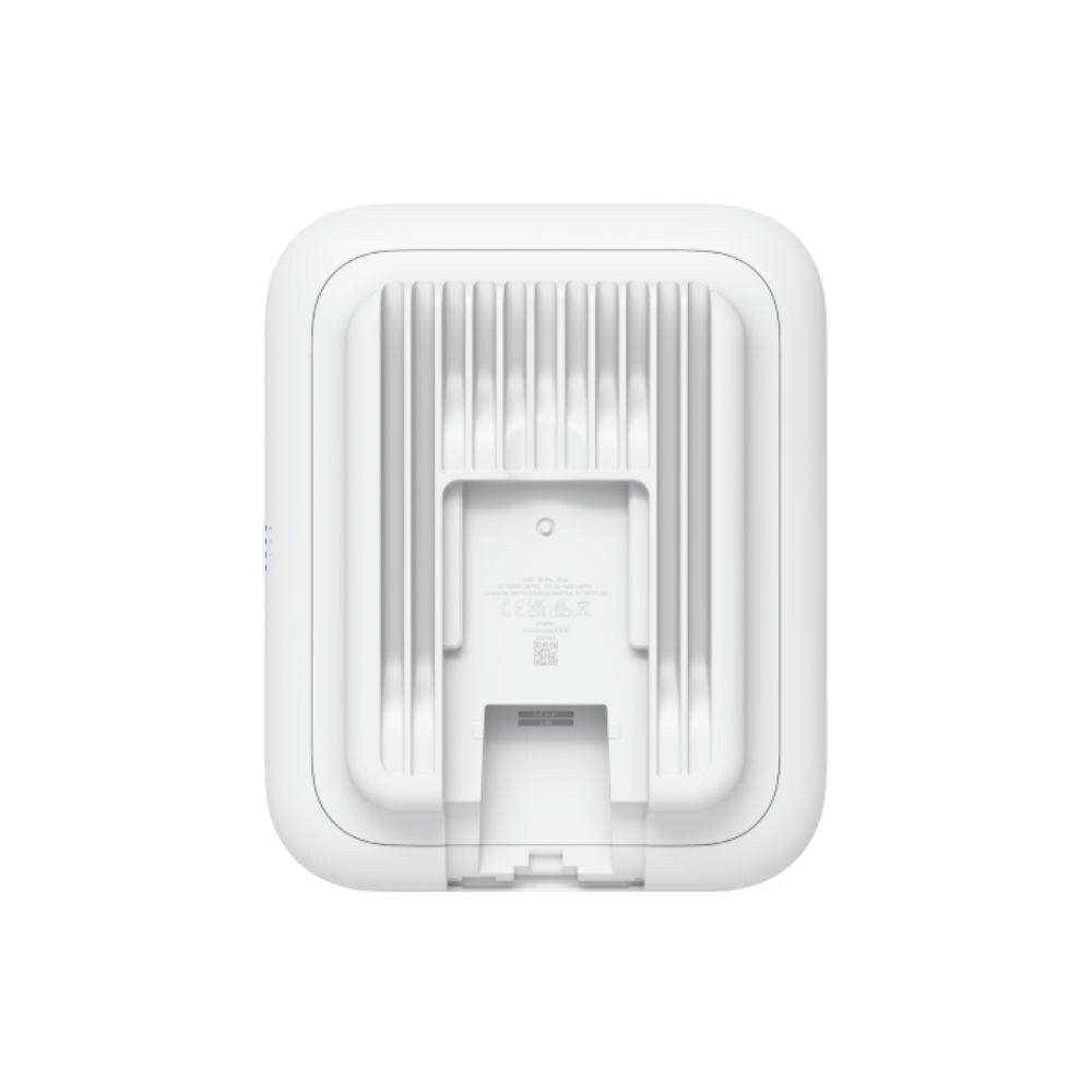 Ubiquiti UniFi Wi-Fi 7 Outdoor Weatherproof Access Point, Tri-Radio With 6GHz Support, 4 Spatial Streams and 2.5GbE Uplink 3